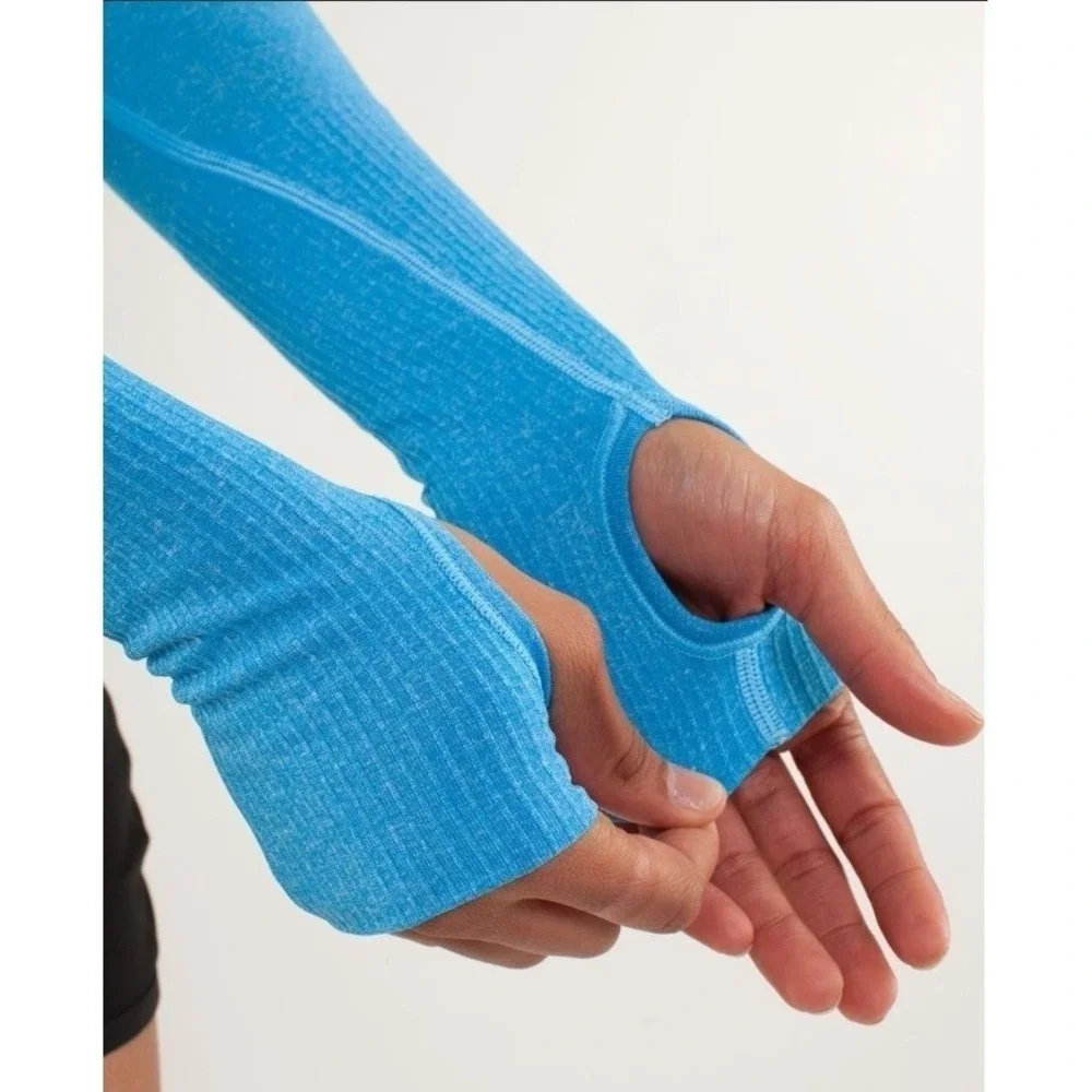 Lululemon 6 Run: Swiftly Tech Long Sleeve Blue  Shirt Reflective W3037S